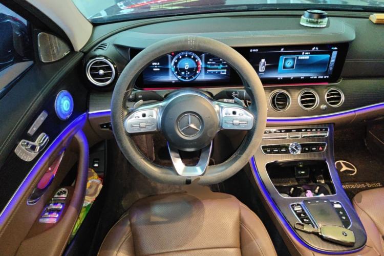 Used Mercedes-Benz E-Class 2020 E 300 L Sport Luxury Edition Steering Wheel