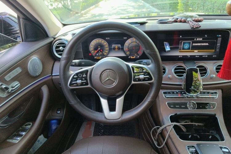 Used Mercedes-Benz E-Class 2020 E 300 L Luxury Model Steering Wheel