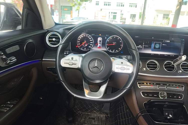 Used Mercedes-Benz E-Class 2020 E 300 L Sporty and Stylish Model Steering Wheel