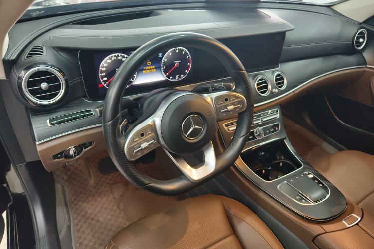 Used Mercedes-Benz E-Class 2020 Restyled E 300 L Sport Exclusive Edition Steering Wheel
