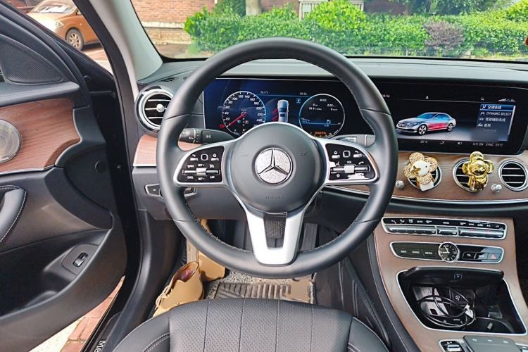 Used Mercedes-Benz E-Class 2020 E 300 L Stylish Model Steering Wheel