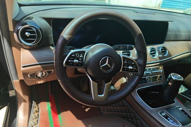 Used Mercedes-Benz E-Class 2020 E 300 L Luxury Model Steering Wheel