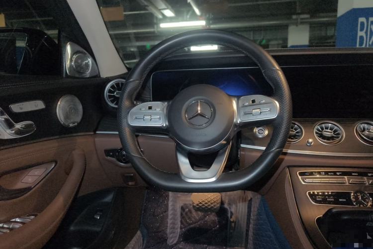 Used Mercedes-Benz E-Class 2020 E 300 L Sporty and Stylish Model Steering Wheel