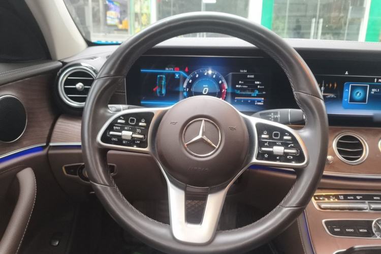Used Mercedes-Benz E-Class 2020 E 300 L Stylish Model Steering Wheel