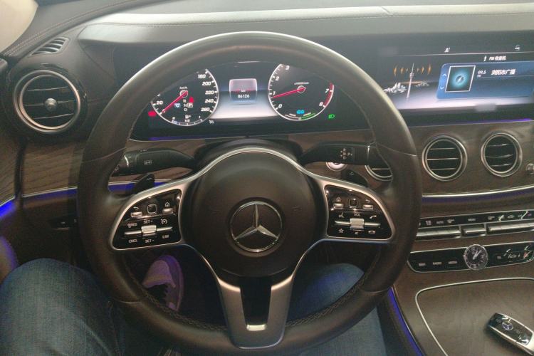 Used Mercedes-Benz E-Class 2020 E 260 L Steering Wheel