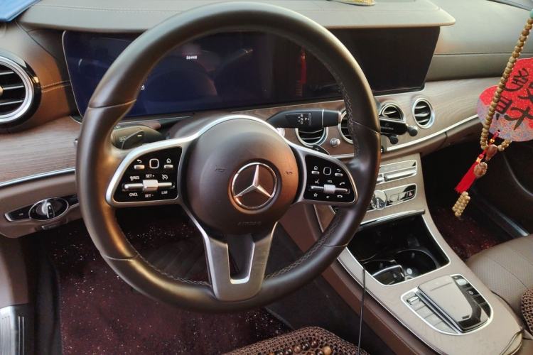 Used Mercedes-Benz E-Class 2020 Facelift E 300 L Stylish Edition Steering Wheel