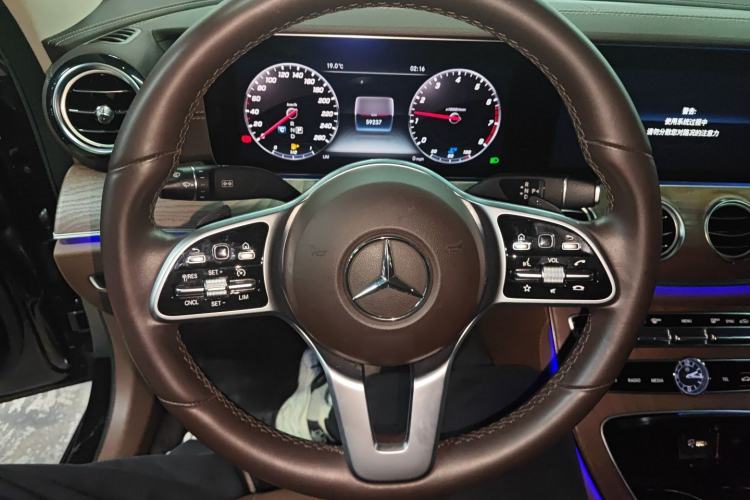 Used Mercedes-Benz E-Class 2020 Facelift E 300 L Stylish Edition Steering Wheel