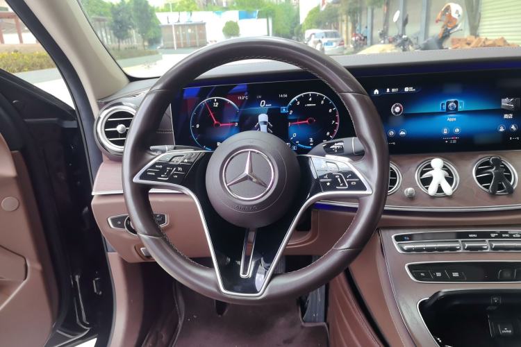 Used Mercedes-Benz E-Class 2020 Facelift E 300 L Stylish Edition Steering Wheel