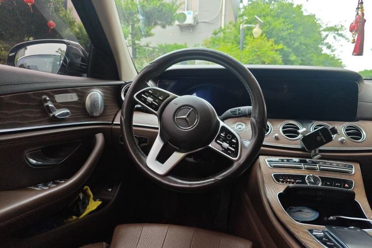 Used Mercedes-Benz E-Class 2020 E 260 L Steering Wheel