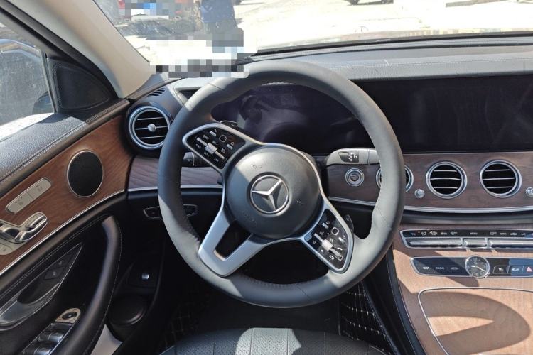 Used Mercedes-Benz E-Class 2020 E 300 L Stylish Model Steering Wheel