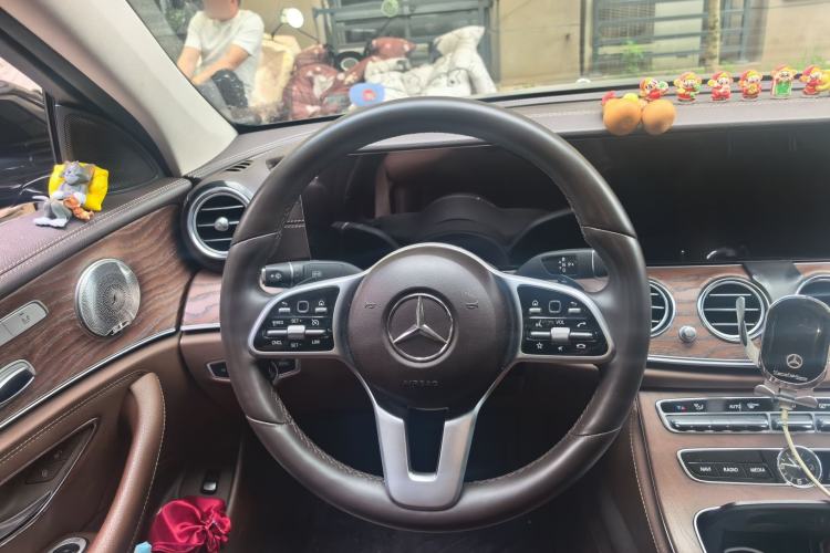 Used Mercedes-Benz E-Class 2020 Facelift E 260 L Steering Wheel
