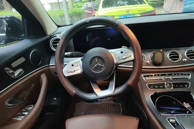Used Mercedes-Benz E-Class 2020 Facelift E 260 L Sport Edition Steering Wheel