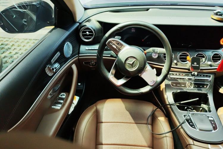 Used Mercedes-Benz E-Class 2020 Restyled E 300 L Sport Exclusive Edition Steering Wheel