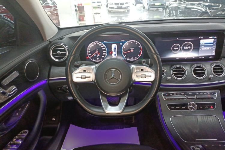 Used Mercedes-Benz E-Class 2020 Restyled E 300 L Sporty and Stylish Edition Steering Wheel