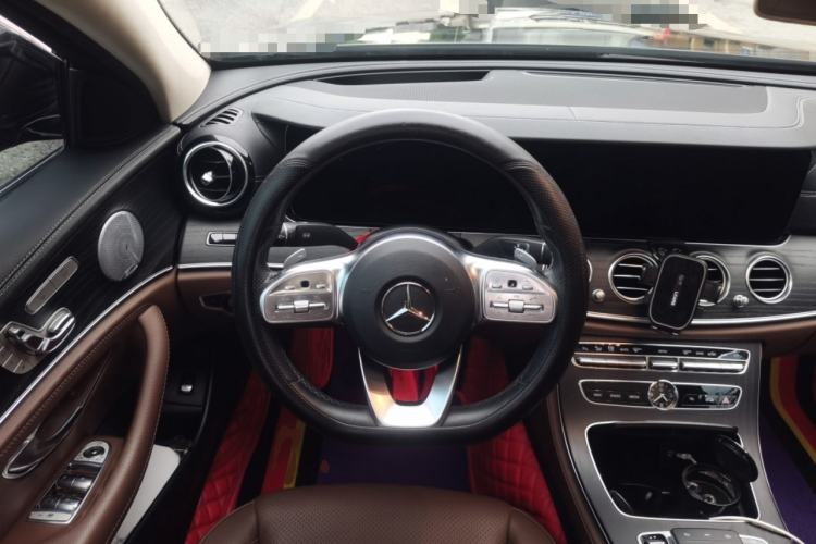 Used Mercedes-Benz E-Class 2020 E 300 L Sport Luxury Edition Steering Wheel