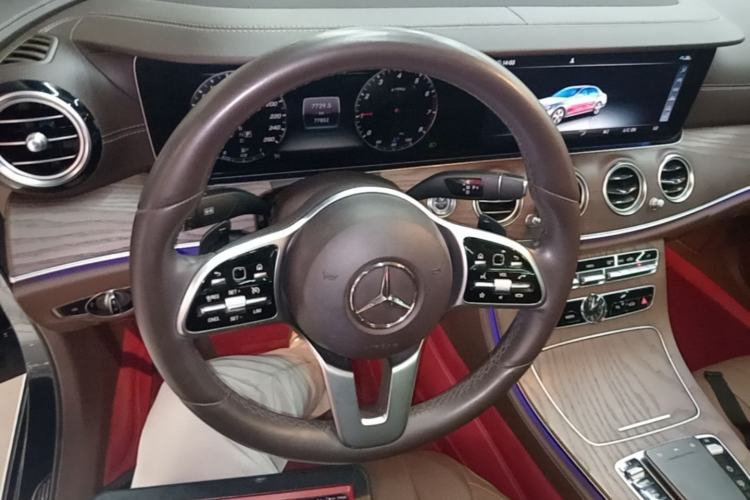 Used Mercedes-Benz E-Class 2020 Restyled E 300 L Exclusive Edition Steering Wheel
