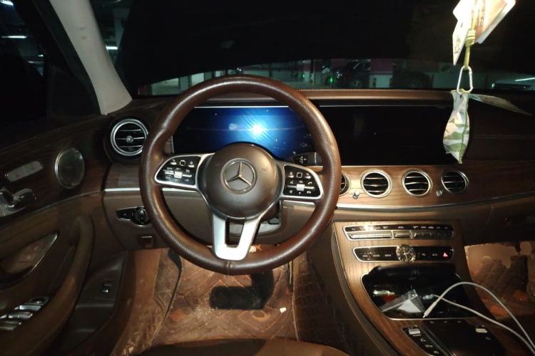 Used Mercedes-Benz E-Class 2020 E 300 L Stylish Model Steering Wheel
