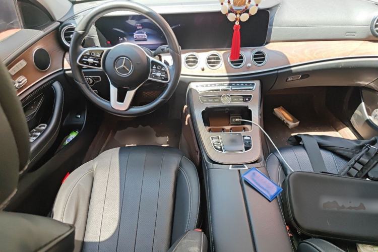 Used Mercedes-Benz E-Class 2020 Facelift E 300 L Stylish Edition Steering Wheel