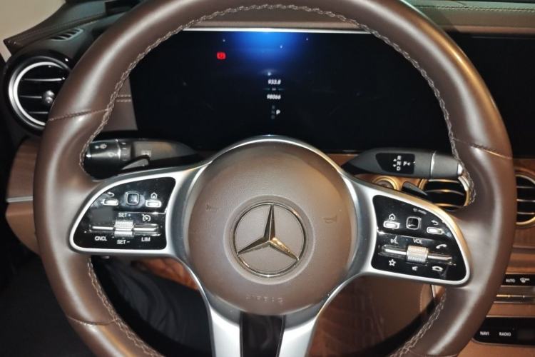 Used Mercedes-Benz E-Class 2020 Facelift E 300 L Stylish Edition Steering Wheel