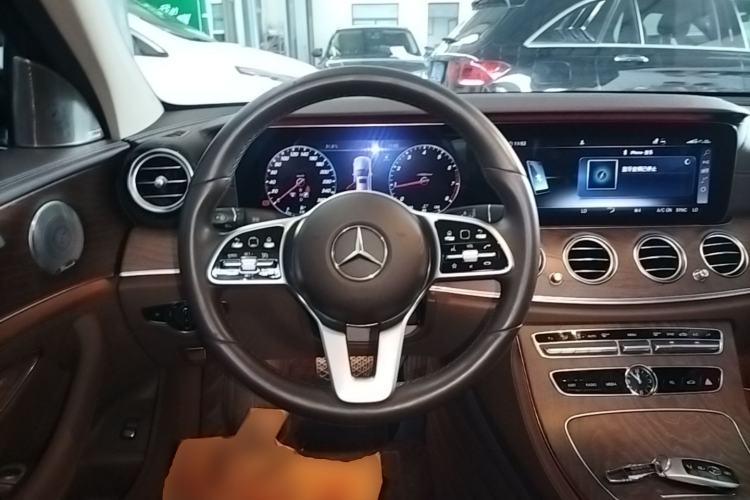 Used Mercedes-Benz E-Class 2020 E 300 L Luxury Model Steering Wheel