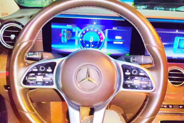 Used Mercedes-Benz E-Class 2020 E 260 L Steering Wheel