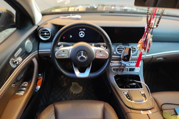 Used Mercedes-Benz E-Class 2020 Restyled E 300 L Sporty and Stylish Edition Steering Wheel