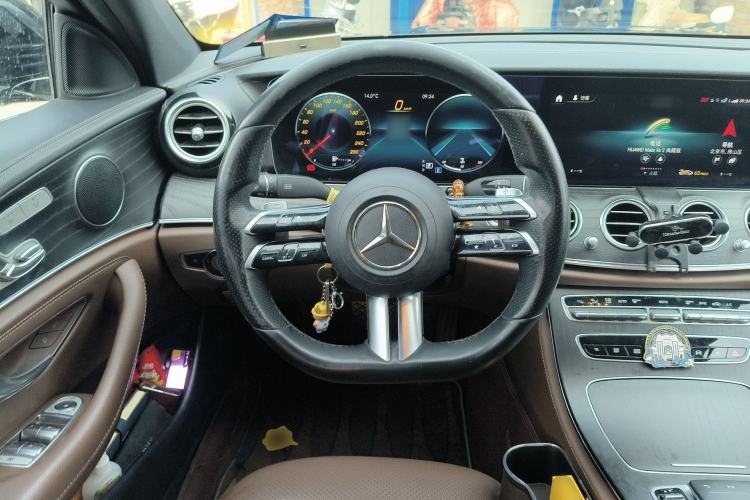 Used Mercedes-Benz E-Class 2020 Restyled E 300 L Sporty and Stylish Edition Steering Wheel