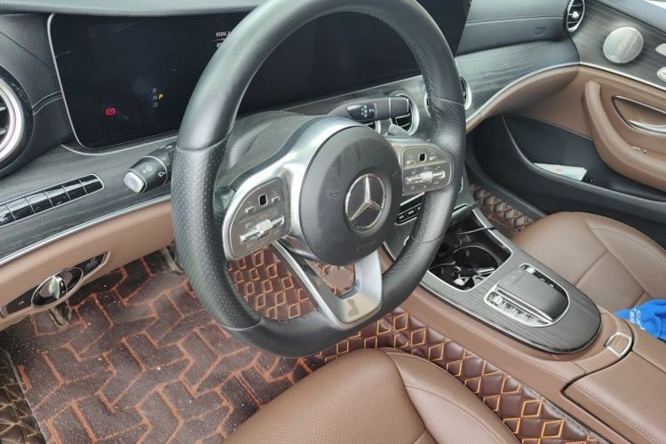 Used Mercedes-Benz E-Class 2020 Restyled E 300 L Sport Exclusive Edition Steering Wheel