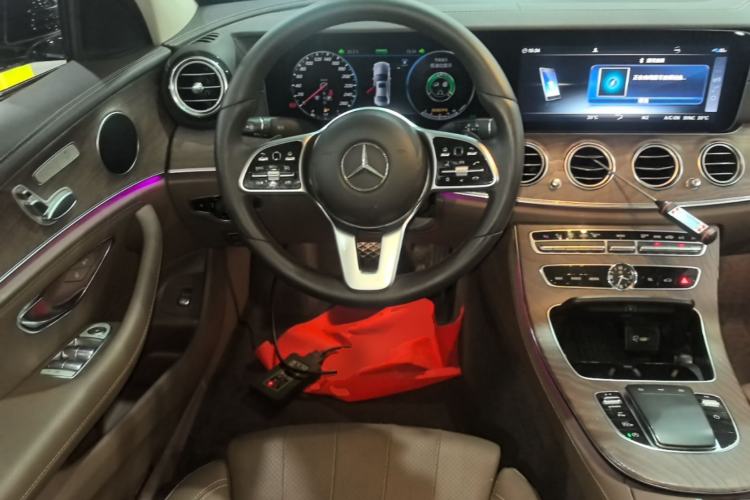 Used Mercedes-Benz E-Class 2020 E 260 L Steering Wheel