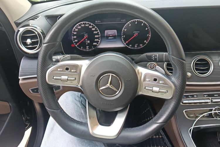 Used Mercedes-Benz E-Class 2020 Restyled E 300 L Sporty and Stylish Edition Steering Wheel