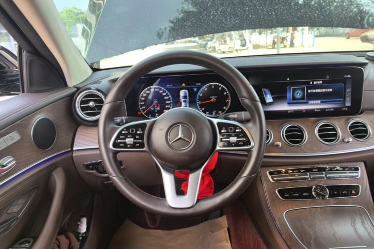 Used Mercedes-Benz E-Class 2020 E 300 L Stylish Model Steering Wheel