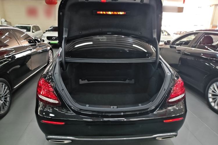 Used Mercedes-Benz E-Class 2020 Facelift E 260 L Trunk