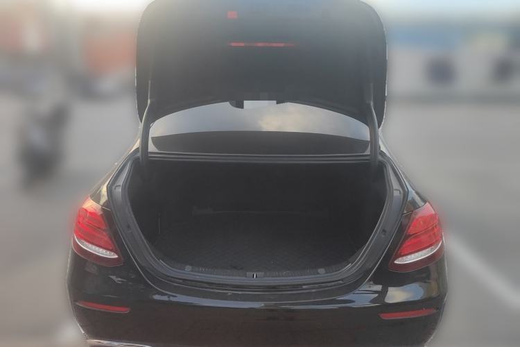 Used Mercedes-Benz E-Class 2020 Facelift E 300 L Stylish Edition Trunk