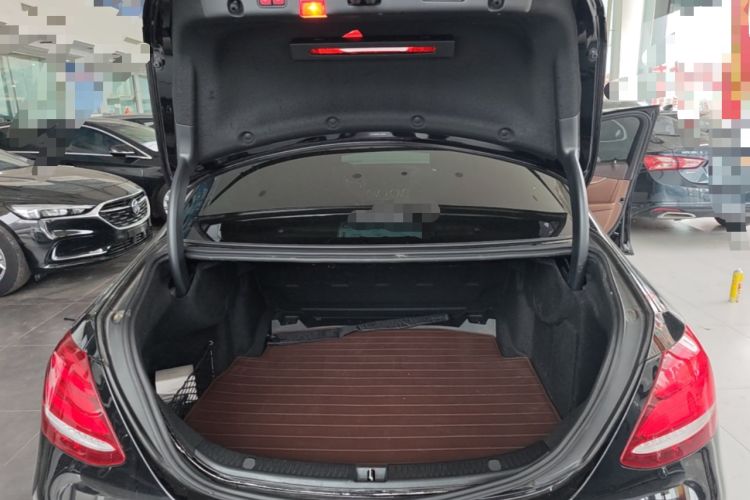Used Mercedes-Benz E-Class 2020 E 300 L Stylish Model Trunk