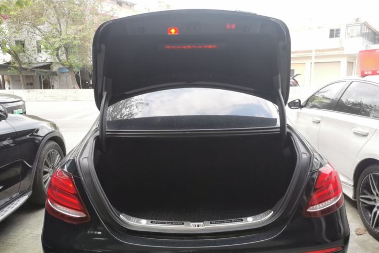 Used Mercedes-Benz E-Class 2020 E 300 L Sport Luxury Edition Trunk