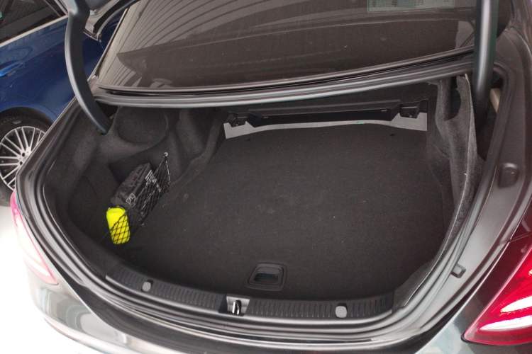 Used Mercedes-Benz E-Class 2020 E 300 L Sport Luxury Edition Trunk