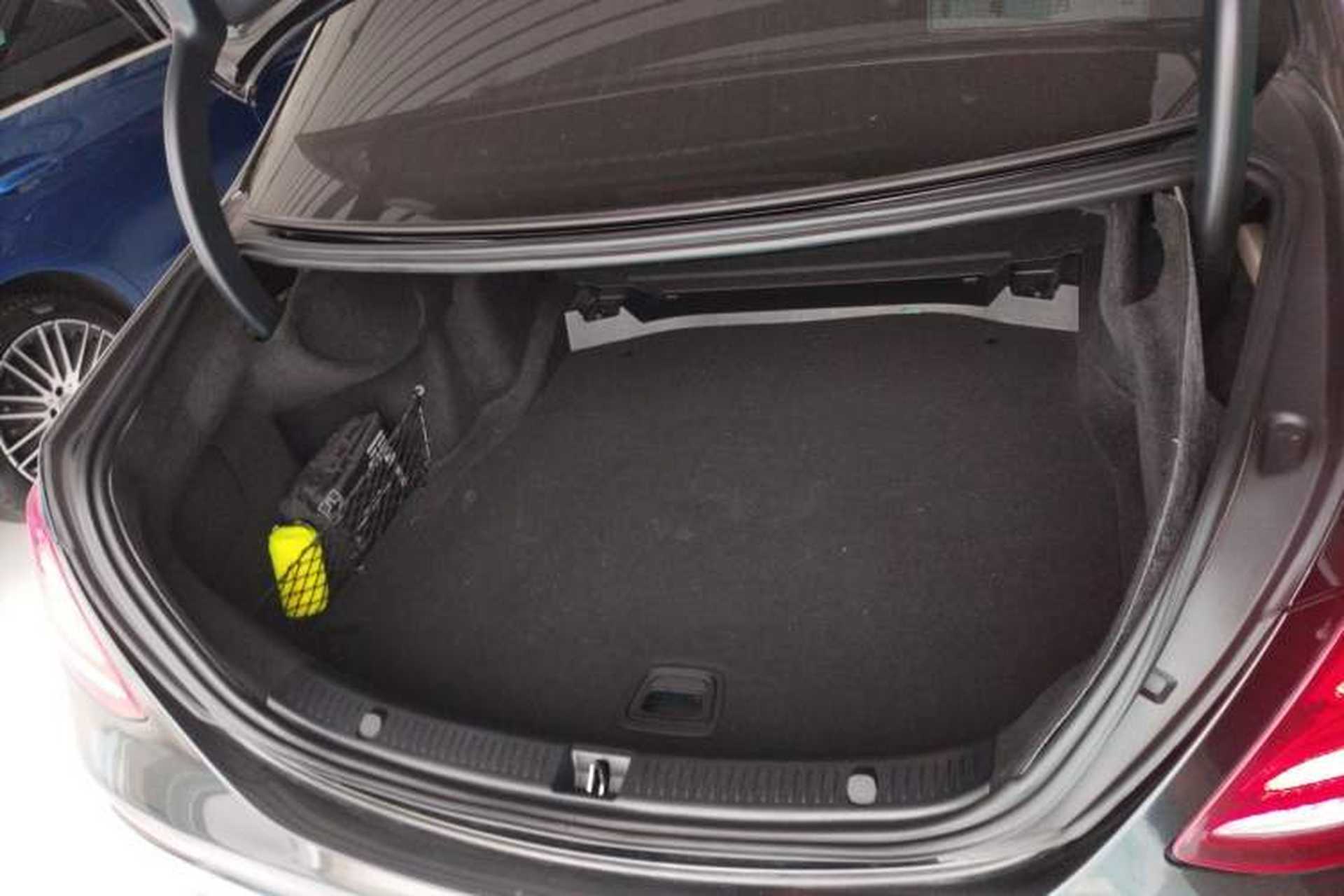 Used Mercedes-Benz E-Class 2020 E 300 L Sport Luxury Edition Trunk