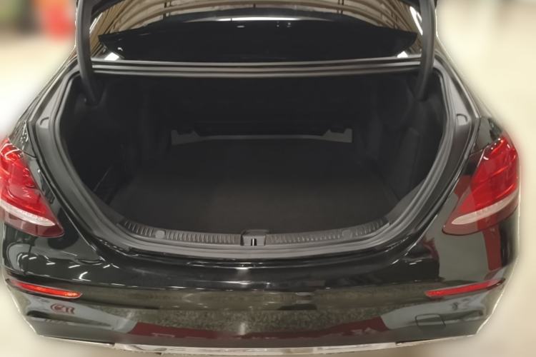 Used Mercedes-Benz E-Class 2020 E 300 L Sporty and Stylish Model Trunk