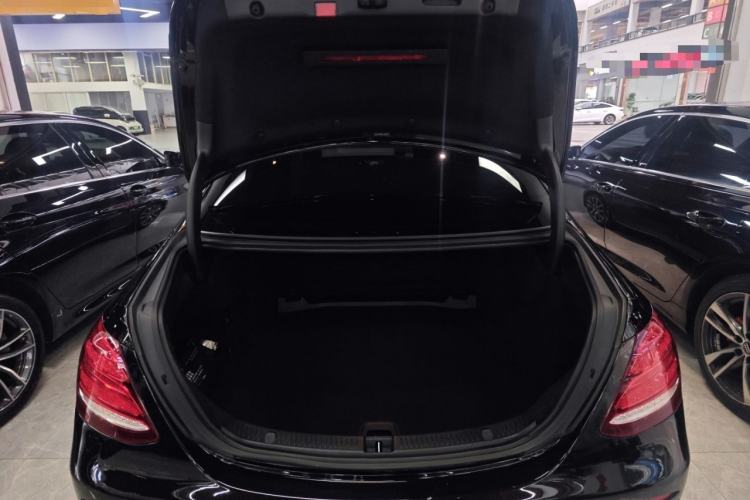 Used Mercedes-Benz E-Class 2020 Facelift E 260 L Trunk