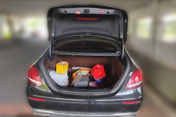 Used Mercedes-Benz E-Class 2020 Restyled E 300 L Exclusive Edition Trunk