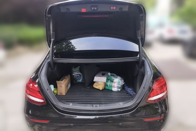 Used Mercedes-Benz E-Class 2020 Restyled E 300 L Exclusive Edition Trunk