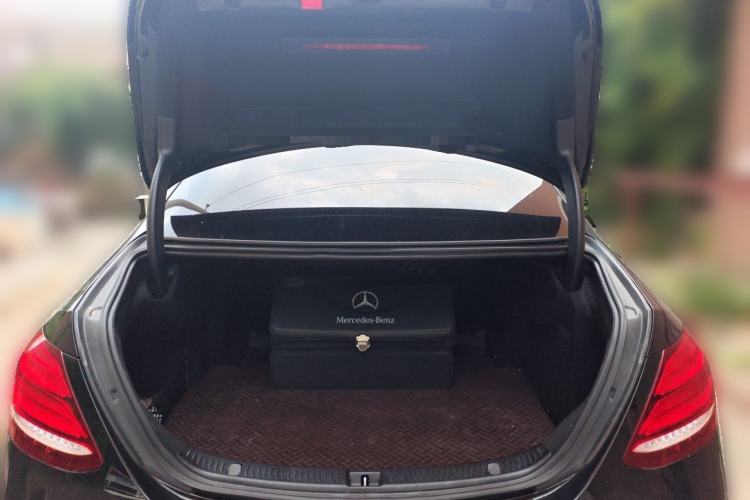 Used Mercedes-Benz E-Class 2020 Facelift E 300 L Stylish Edition Trunk
