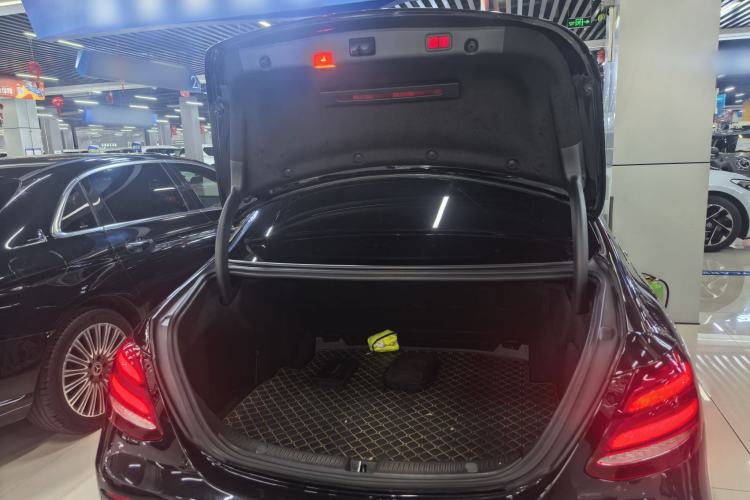 Used Mercedes-Benz E-Class 2020 E 300 L Luxury Model Trunk