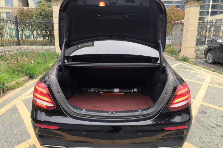 Used Mercedes-Benz E-Class 2020 E 300 L Sporty and Stylish Model Trunk