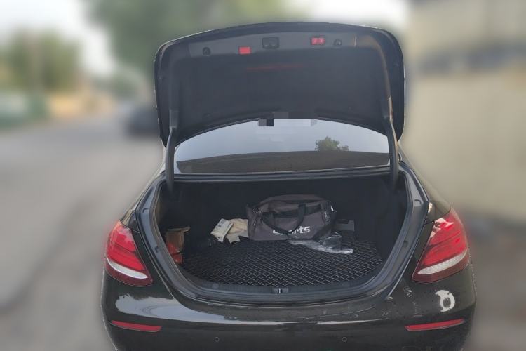 Used Mercedes-Benz E-Class 2020 Restyled E 300 L Exclusive Edition Trunk