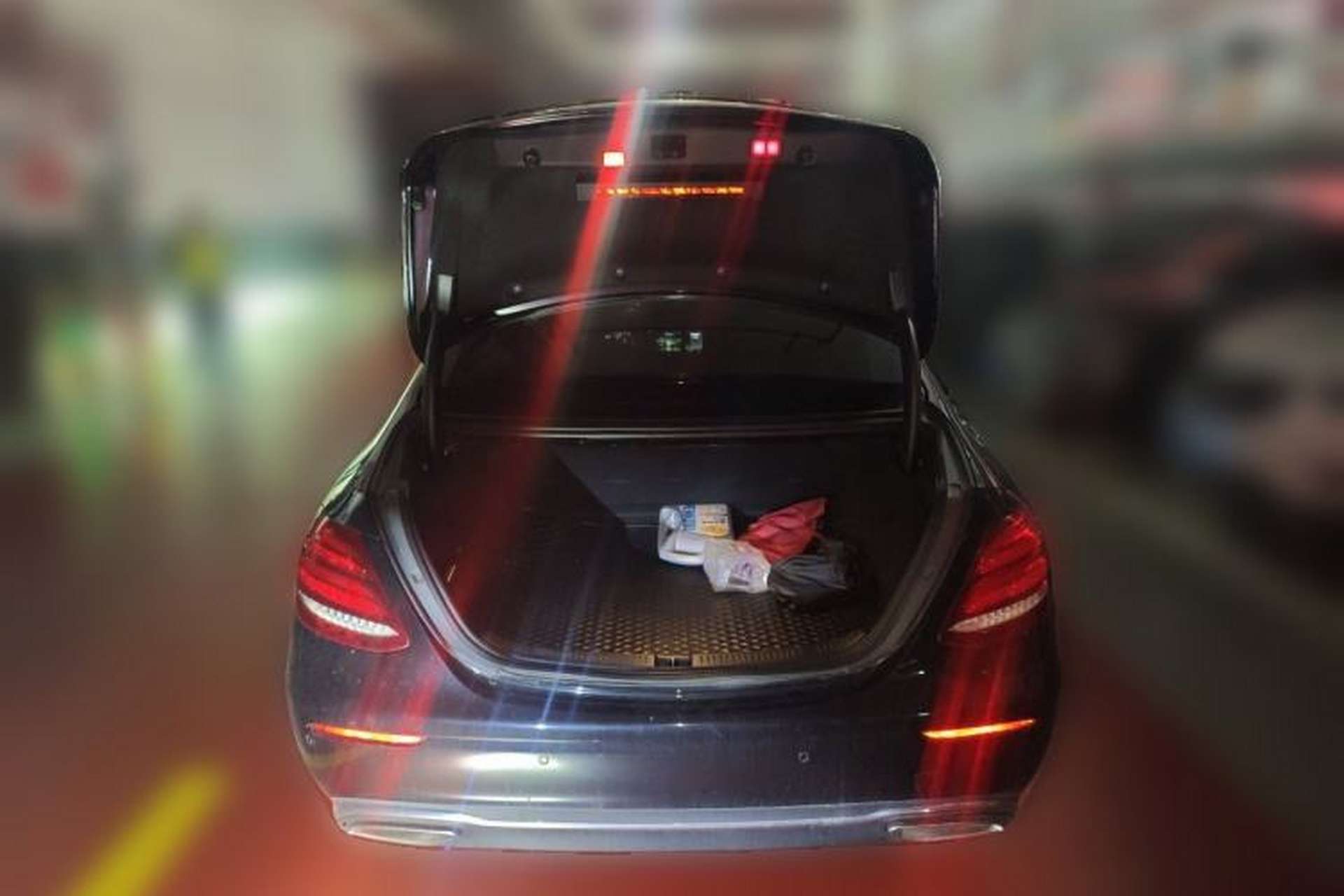 Used Mercedes-Benz E-Class 2020 Restyled E 300 L Exclusive Edition Trunk
