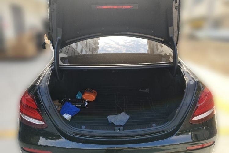 Used Mercedes-Benz E-Class 2020 Restyled E 300 L Sporty and Stylish Edition Trunk
