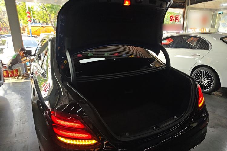 Used Mercedes-Benz E-Class 2020 E 260 L Sport Edition Trunk