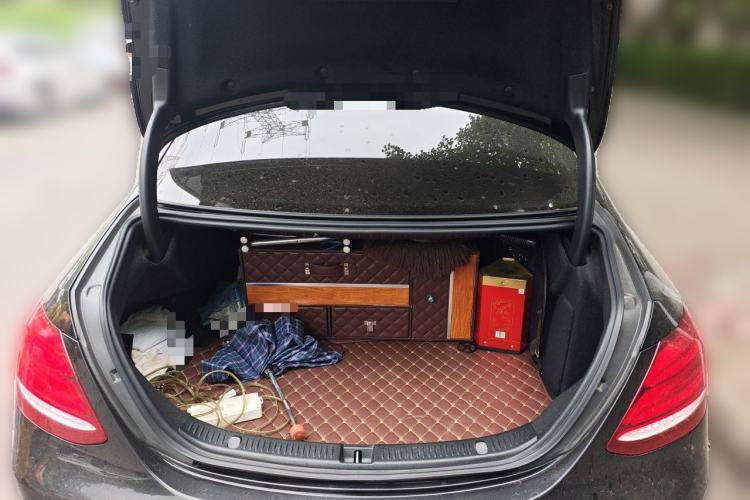 Used Mercedes-Benz E-Class 2020 E 260 L Trunk