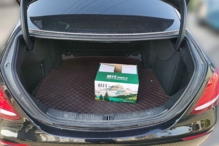 Used Mercedes-Benz E-Class 2020 Restyled E 300 L Exclusive Edition Trunk